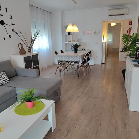 Apartamento Completo Muy Cerca Del Centro Ideal Para Familias Con Piscina Figueres  Eksteriør bilde