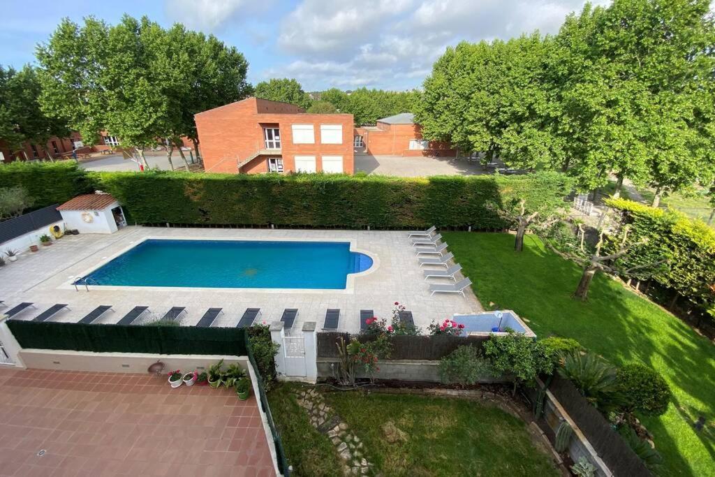 Apartamento Completo Muy Cerca Del Centro Ideal Para Familias Con Piscina Figueres  Eksteriør bilde