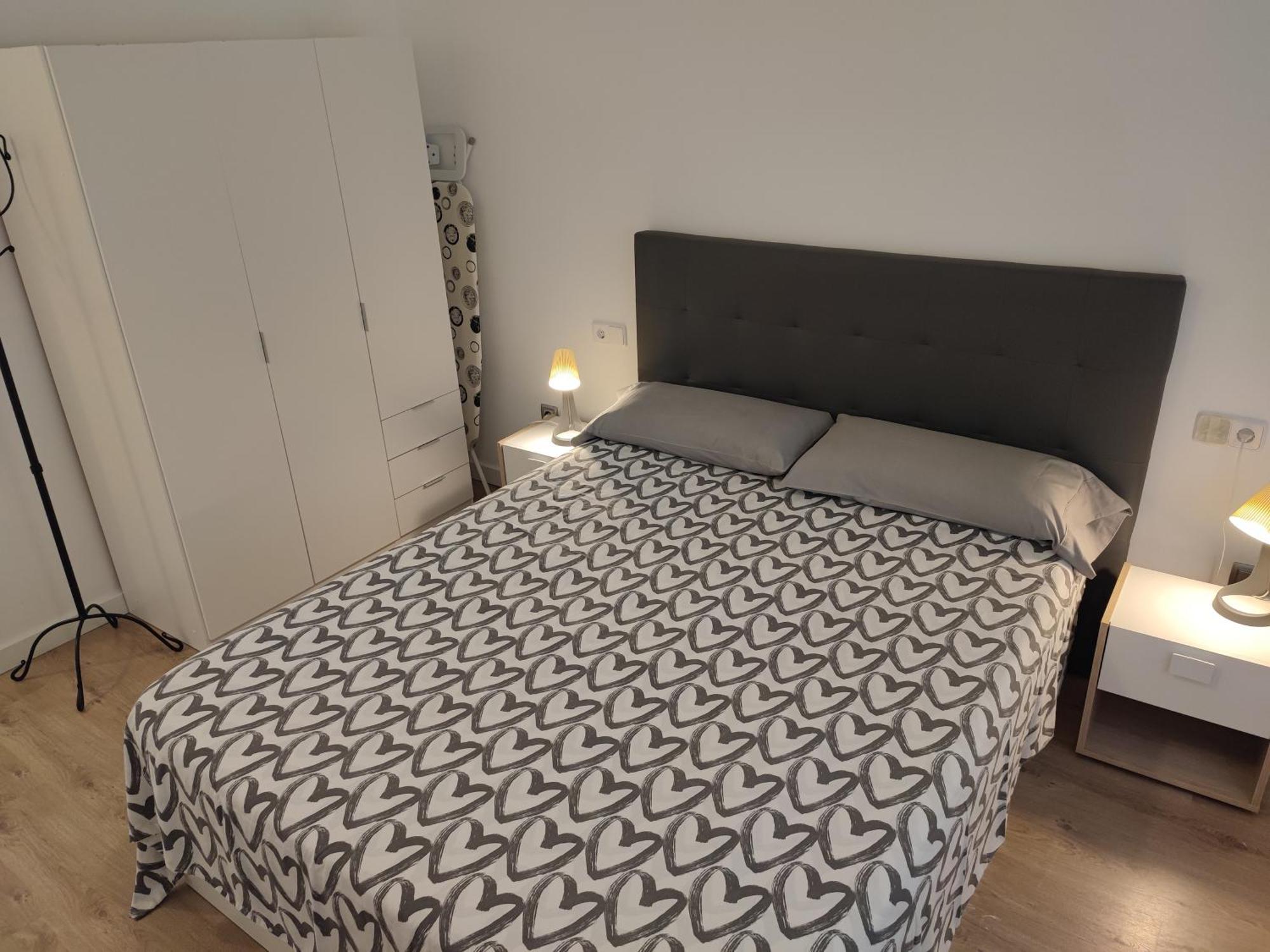 Apartamento Completo Muy Cerca Del Centro Ideal Para Familias Con Piscina Figueres  Eksteriør bilde
